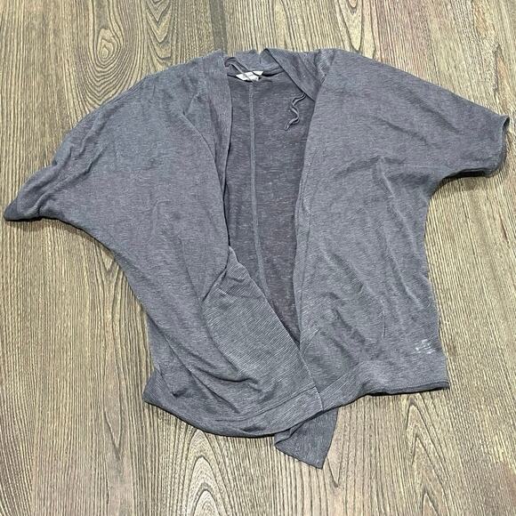 Aeropostale Womens Open Front Cardigan Sweater Short Sleeve Gray Size Small - Picture 1 of 4